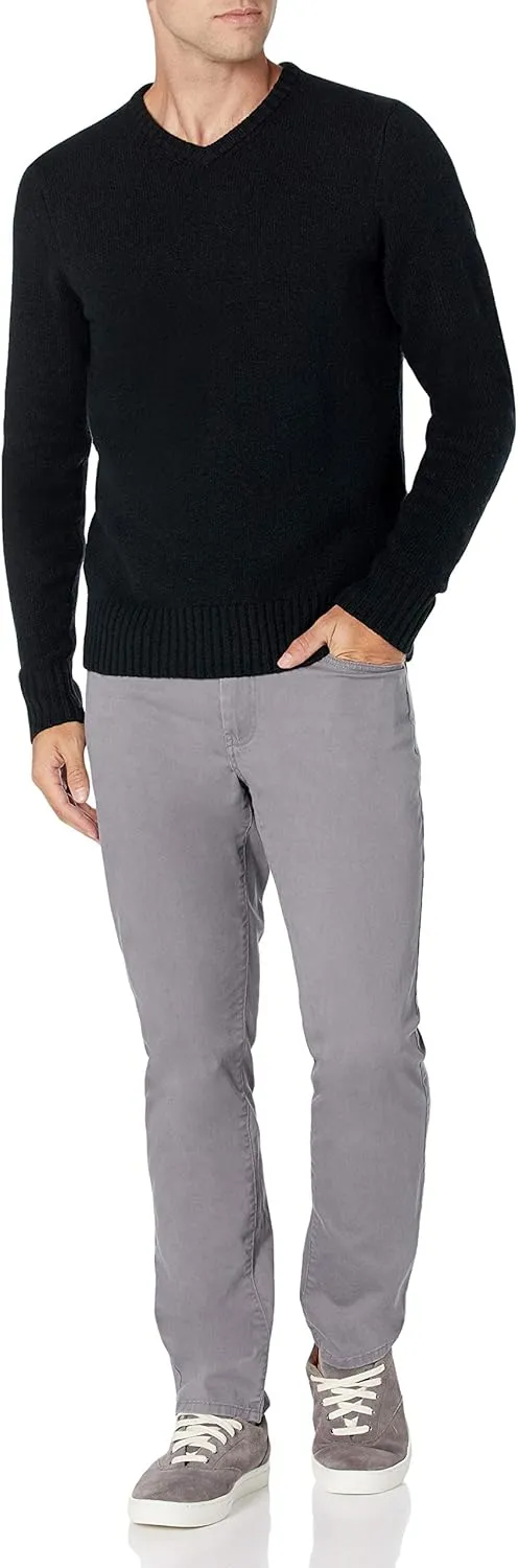 Amazon Essentials Men's Long-Sleeve Soft Touch V-Neck Sweater