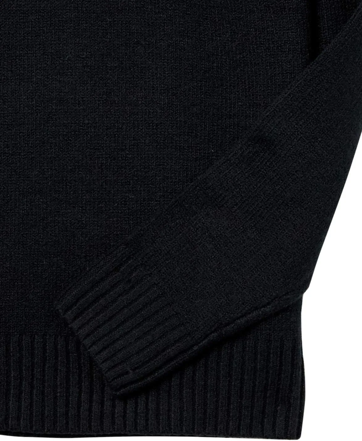Amazon Essentials Men's Long-Sleeve Soft Touch V-Neck Sweater