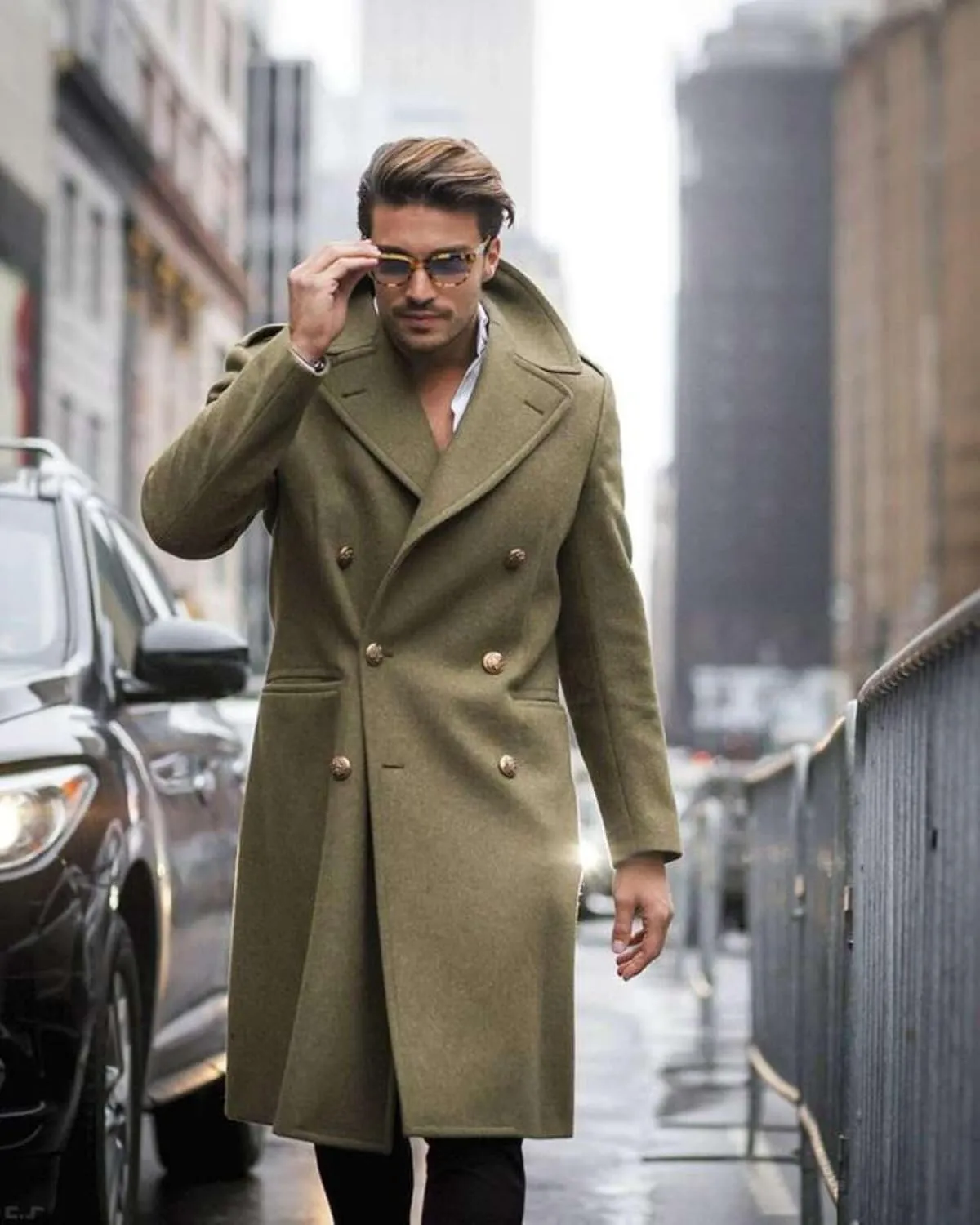 Casual Men's Regular Fit Long Overcoat Wool Blend Pea Jacket Double Breasted Notch Lapel Trench Coat in Winter