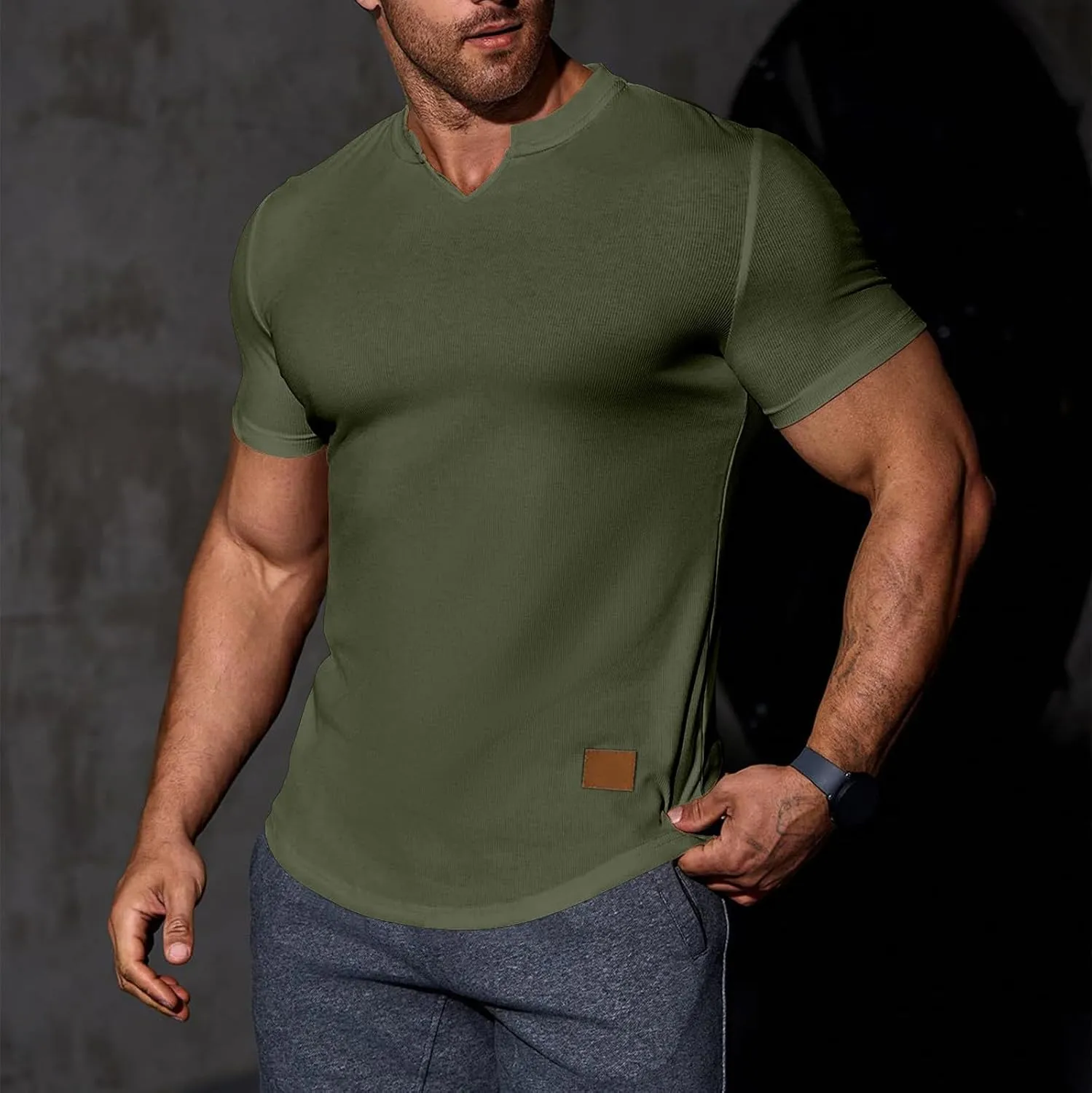 Men's Fashion Ribbed V Neck T Shirts Side Slit Hem Gym Training Workout Tunic Tops Summer Casual Short Sleeve Tees