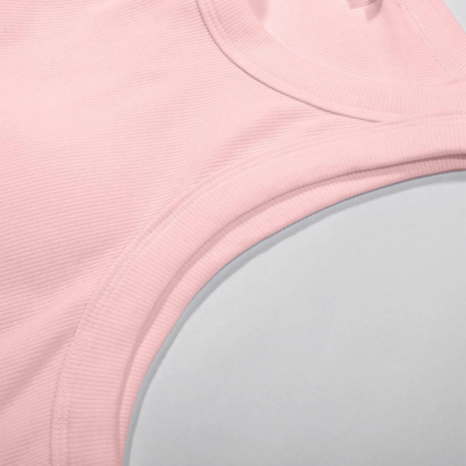 Women's Cotton Tank Top with Shelf Bra Adjustable Spaghetti Strap Camisole Soft Touch Casual Tops Basic Cami Tanks