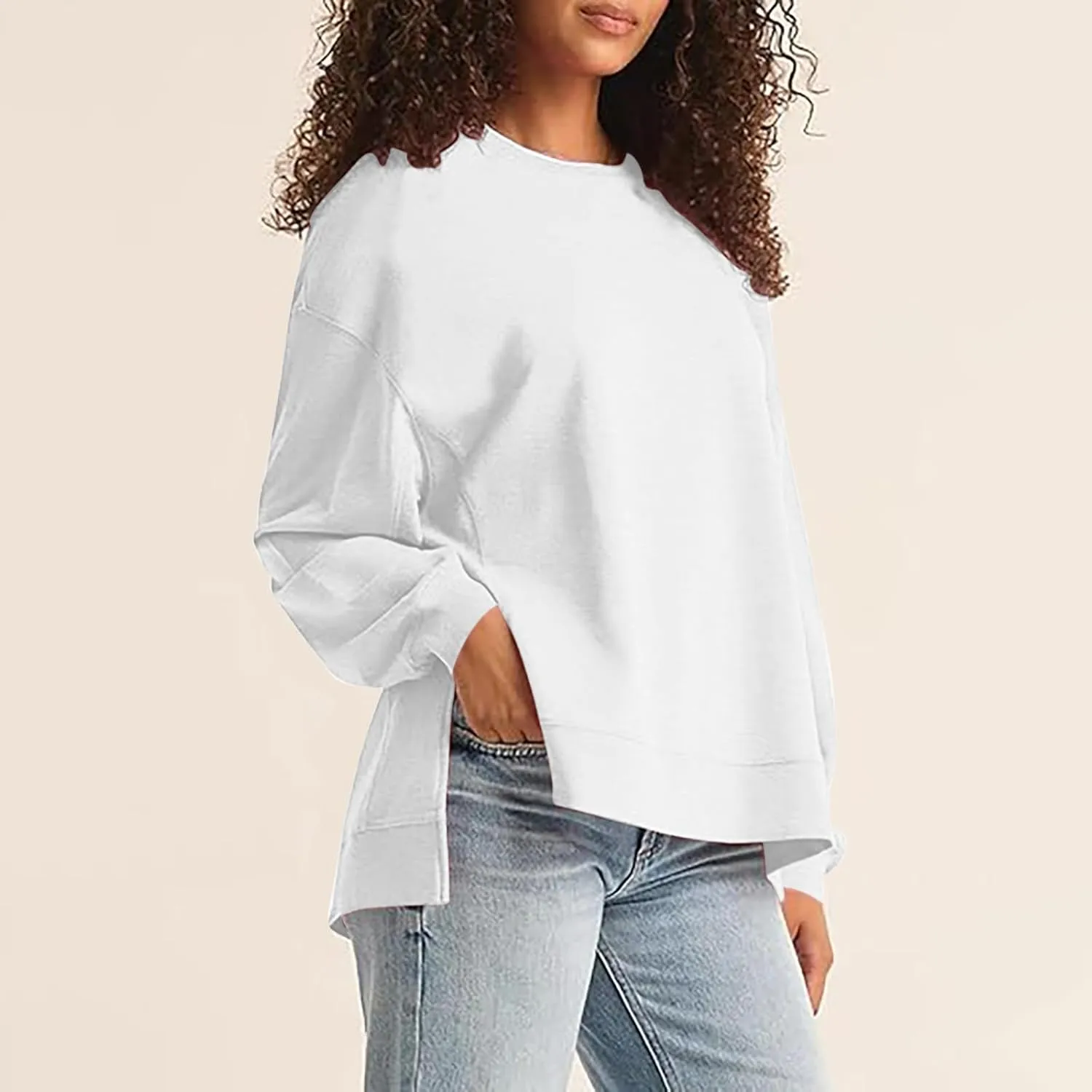 Women's Crewneck Oversized Sweatshirt Hoodless Fashion Solid Comfy Long Sleeve Slit Hem Outfit Pullover Sweatshirt
