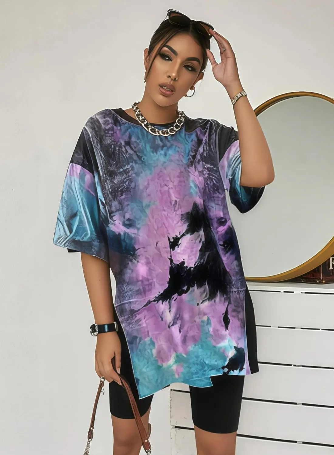 Womens Oversized Tshirts Workout Gym Shirts Moon Print Tees Side Slit Plus Size Top